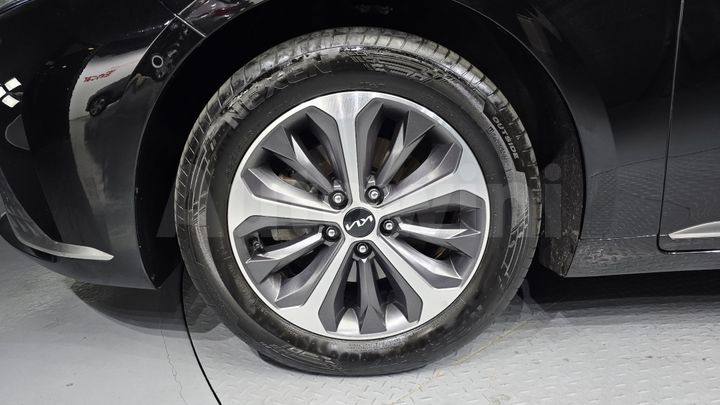 Kia K8 2023 — 5