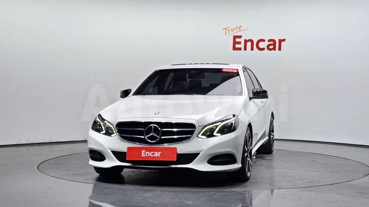 Mercedes-Benz E Class 2016 — 2