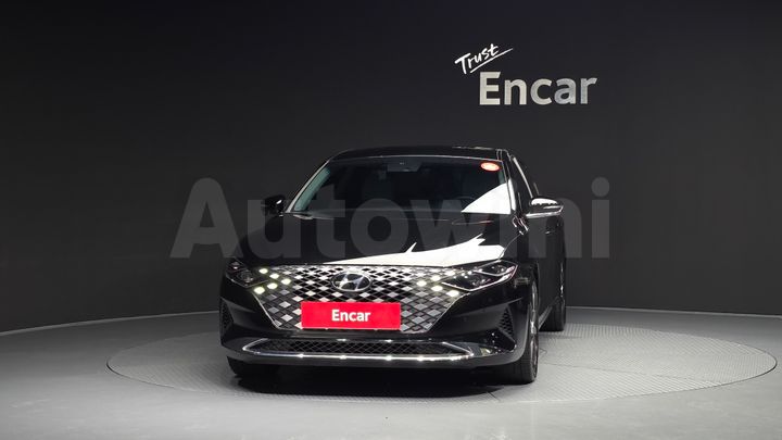 Hyundai Grandeur 2022 — 3