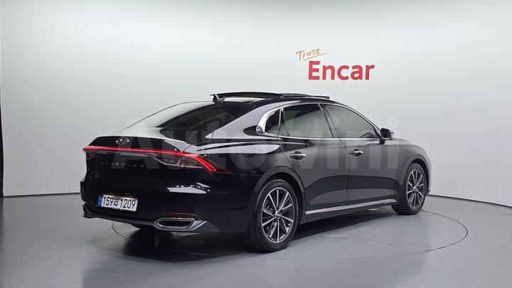 Hyundai Grandeur 2022 — 2
