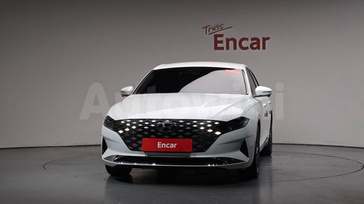 Hyundai Grandeur 2022 — 2