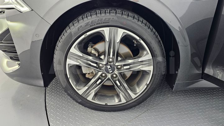 Kia K5 2021 — 5