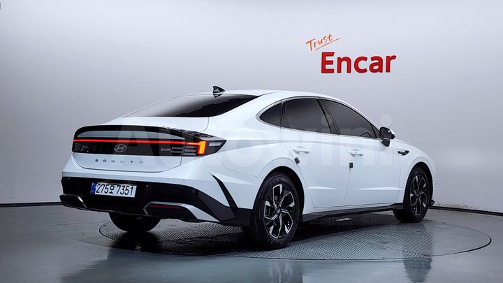 Hyundai Sonata 2025 — 2