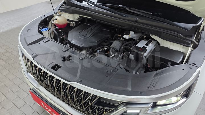 Kia Carnival 2021 — 5
