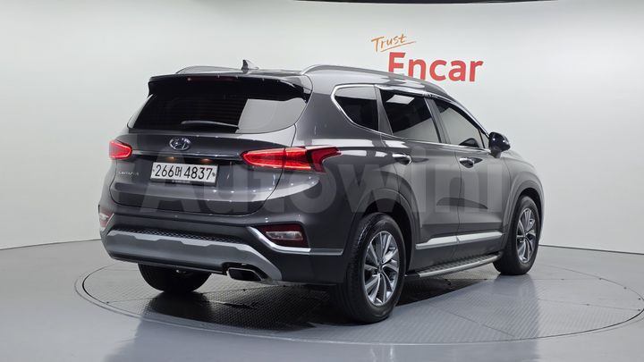 Hyundai SantaFe 2020 — 2