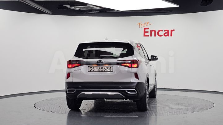 Kia Seltos 2022 — 4