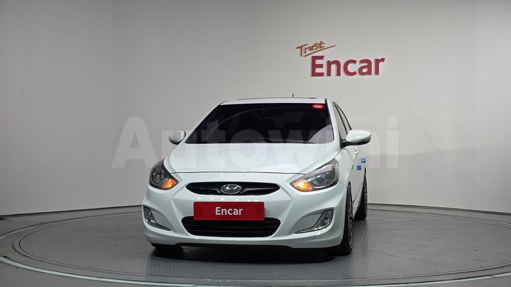 Hyundai Accent 2014 — 3