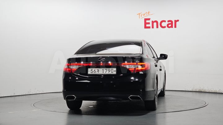 Hyundai Grandeur 2015 — 4