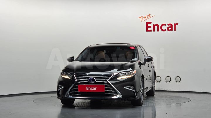 Lexus ES 2017 — 3