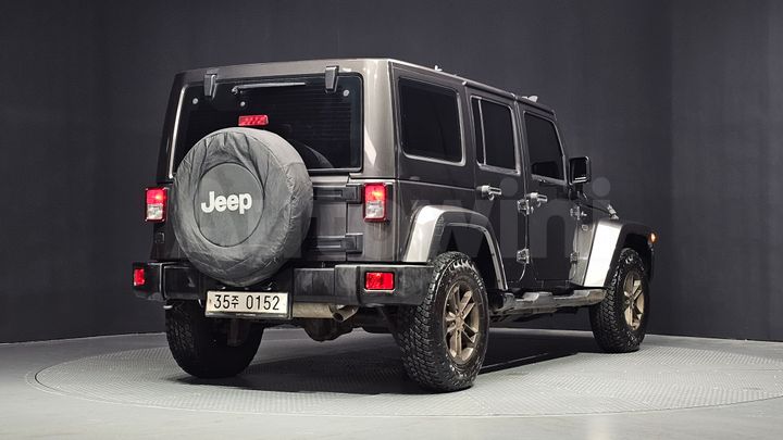 Jeep Wrangler 2016 — 2