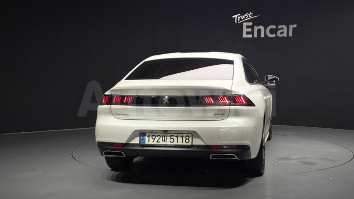 Peugeot 508 2021 — 4