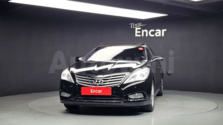 Hyundai Grandeur 2011 — 3