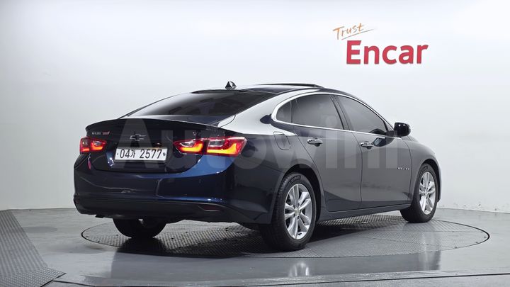 Chevrolet Malibu 2017 — 2
