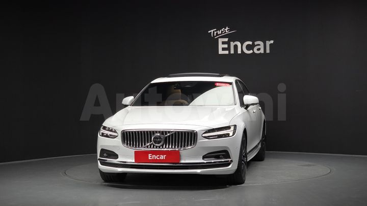 Volvo S90 2023 — 3