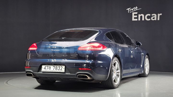 Porsche Panamera 2015 — 2