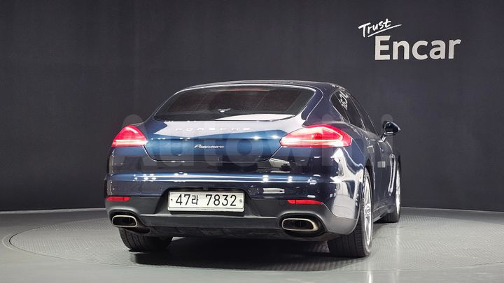 Porsche Panamera 2015 — 4