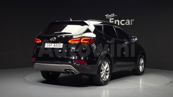 Hyundai SantaFe 2018 — 2