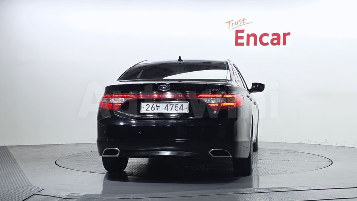 Hyundai Grandeur 2015 — 4