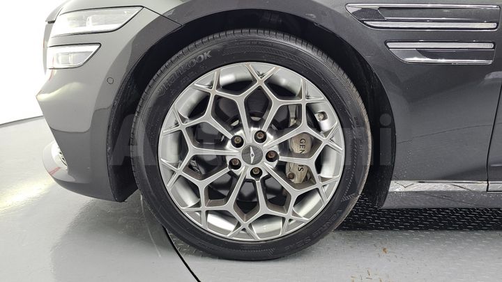 Genesis G80 2022 — 5
