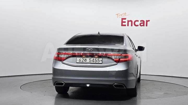 Hyundai Grandeur 2015 — 4
