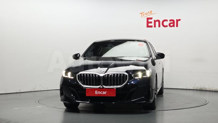 BMW 5 Series 2026 — 3