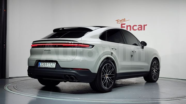 Porsche Cayenne 2024 — 2