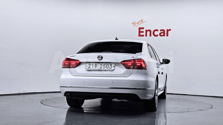 Volkswagen Passat 2015 — 4