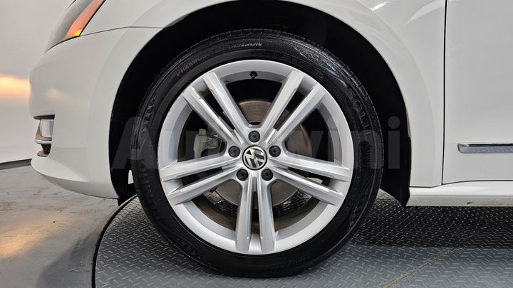 Volkswagen Passat 2015 — 5
