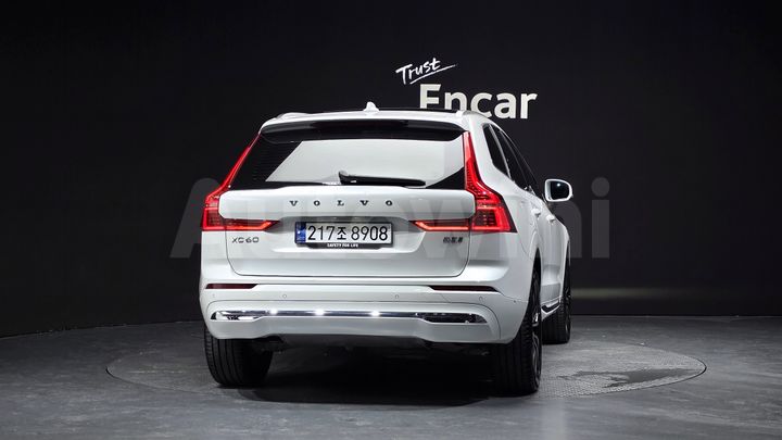 Volvo XC60 2024 — 4