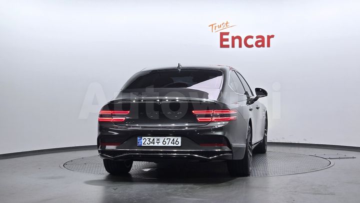 Genesis G80 2025 — 4