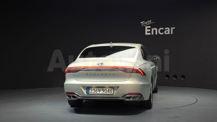 Hyundai Grandeur 2022 — 4