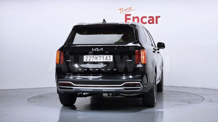 Kia Sorento 2022 — 4