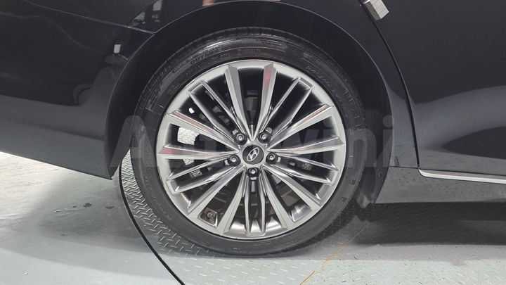 Hyundai Grandeur 2018 — 5