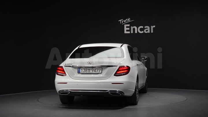 Mercedes-Benz E Class 2019 — 3