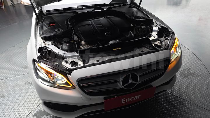 Mercedes-Benz E Class 2019 — 5