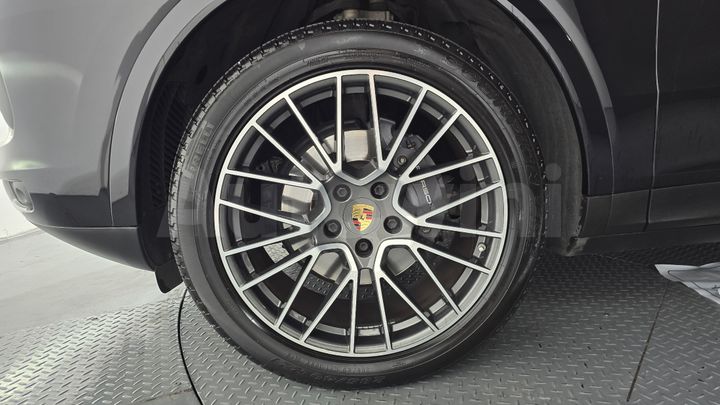 Porsche Cayenne 2020 — 5
