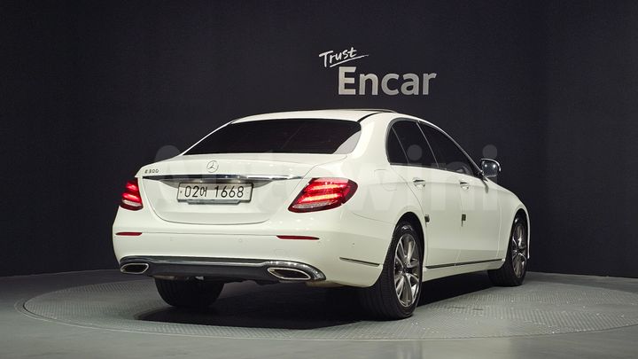 Mercedes-Benz E Class 2018 — 2