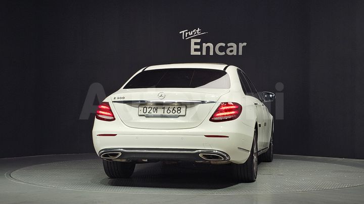 Mercedes-Benz E Class 2018 — 4