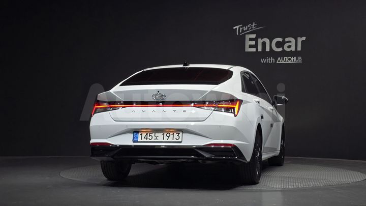 Hyundai Avante 2023 — 4
