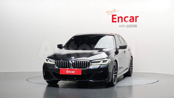 BMW 5 Series 2023 — 3