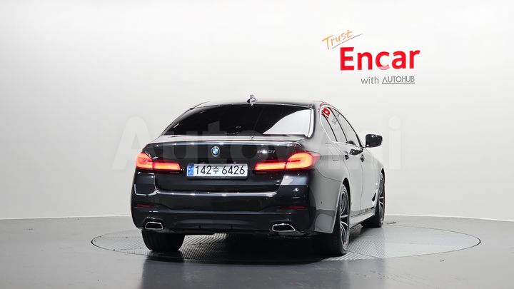 BMW 5 Series 2023 — 4