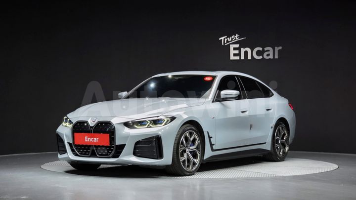 BMW i4