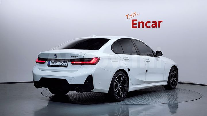 BMW 3 Series 2024 — 2