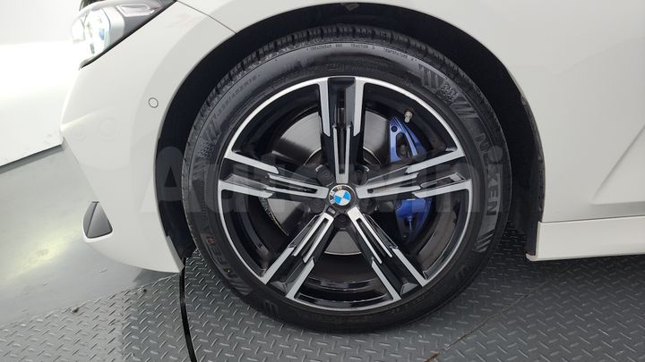 BMW 3 Series 2024 — 5
