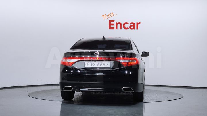 Hyundai Grandeur 2015 — 4