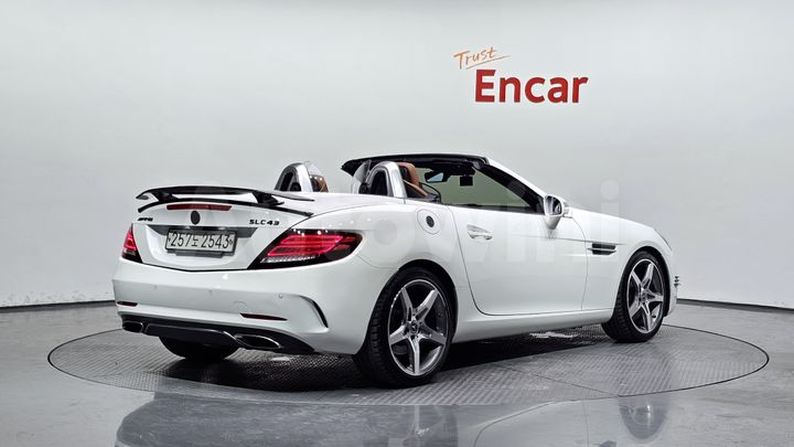 Mercedes-Benz SLC Class 2019 — 2