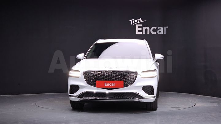 Genesis GV70 2025 — 2