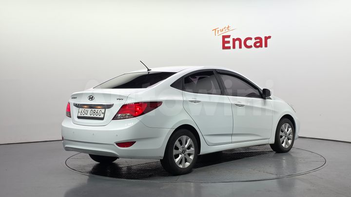 Hyundai Accent 2016 — 2