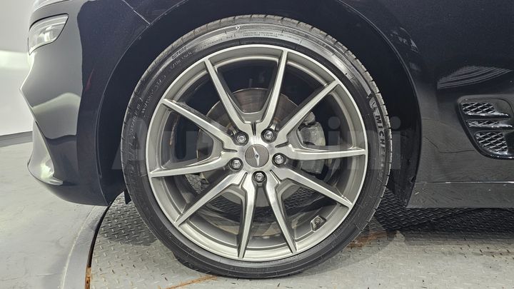 Genesis G70 2022 — 5