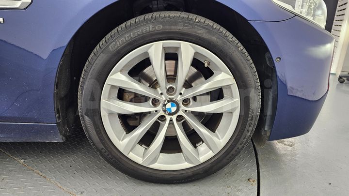 BMW 5 Series 2016 — 5